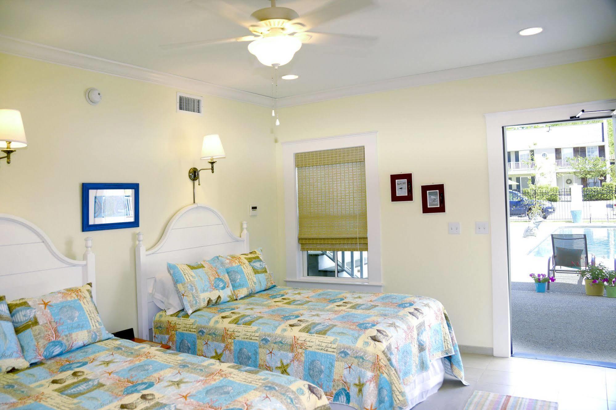 Bay Town Inn Bay St. Louis エクステリア 写真